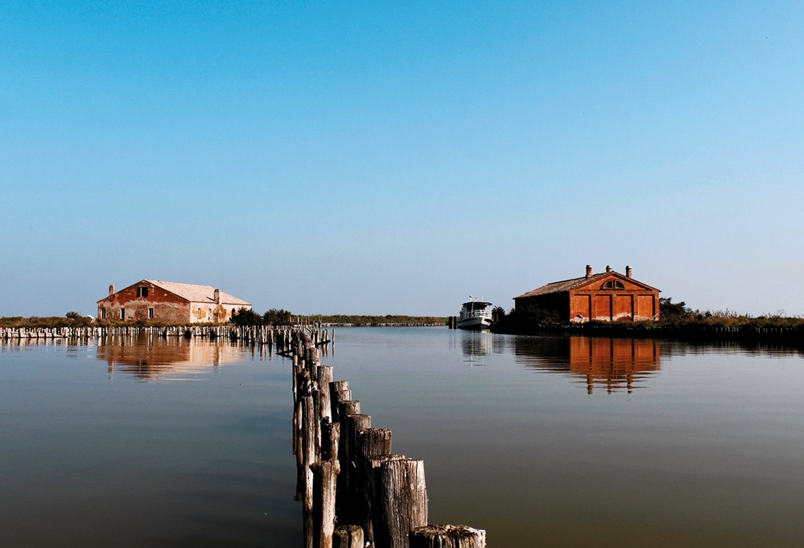 In barca nelle Valli di Comacchio